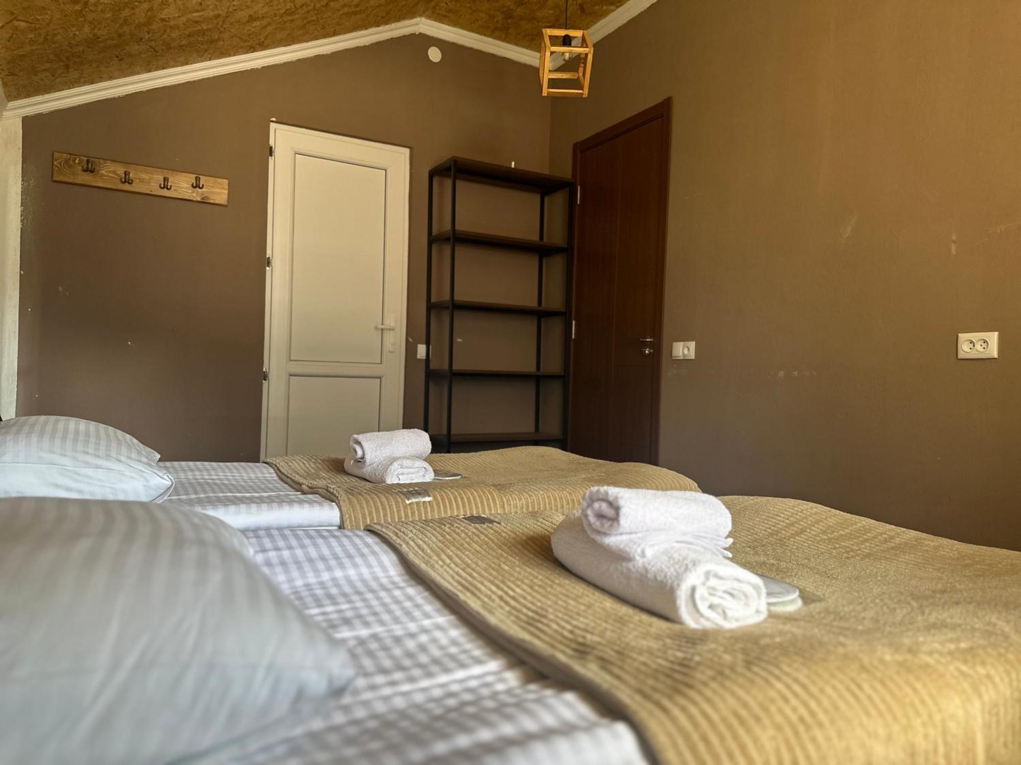 Hotel Dari Kazbegi Esterno foto